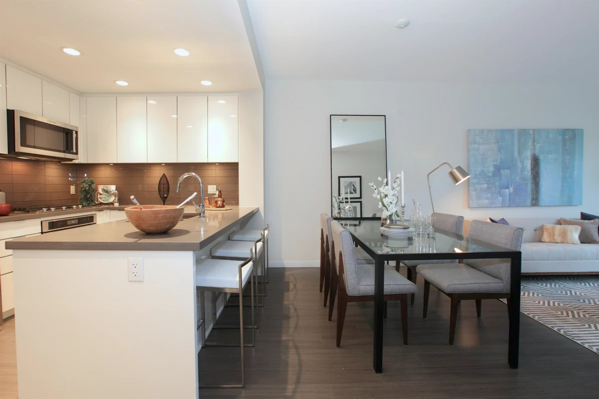 Dining Area Photo of 319 255 W 1st Street, North Vancouver, BC