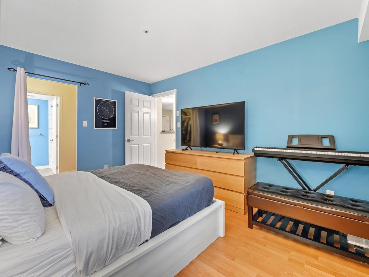 Laundry Room Photo of 209 3480 Main Street, Vancouver, BC