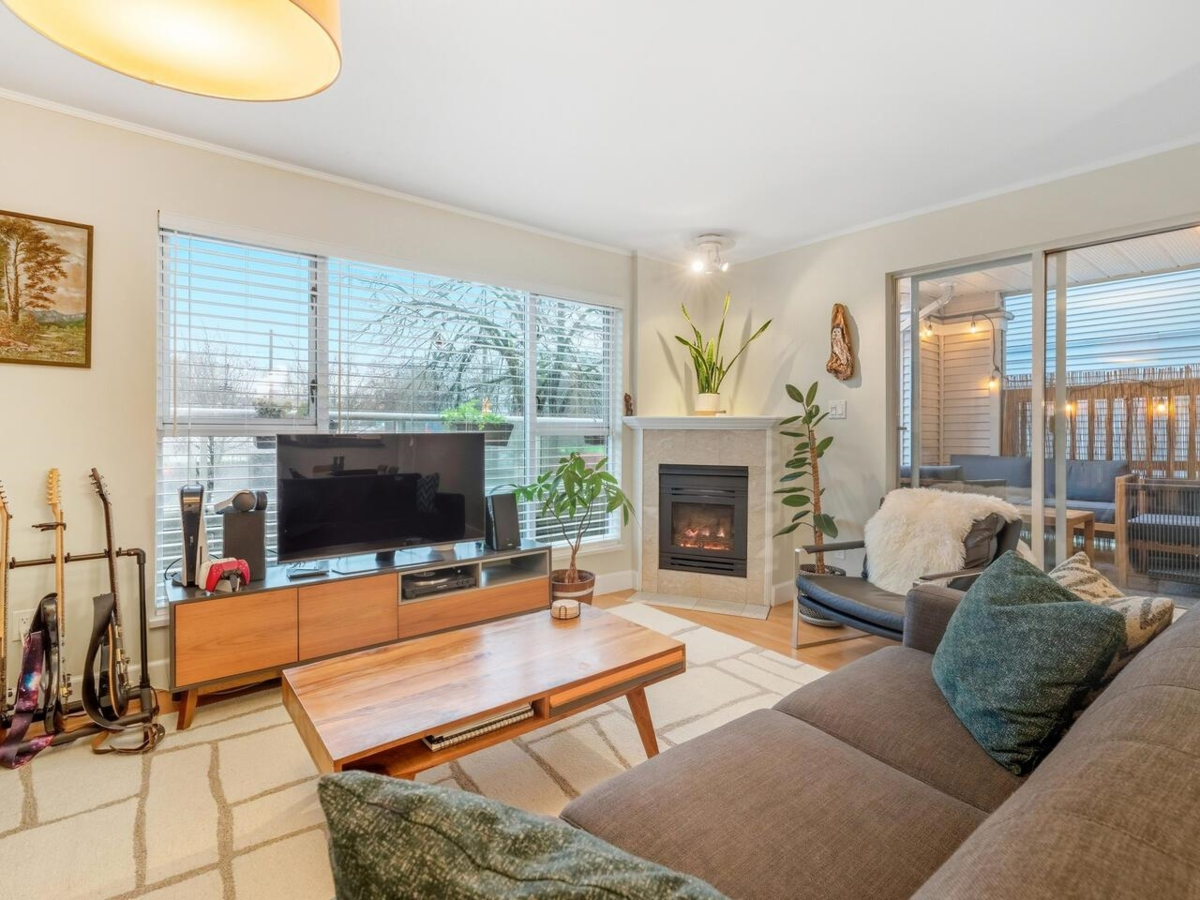 Office / Den Photo of 209 3480 Main Street, Vancouver, BC