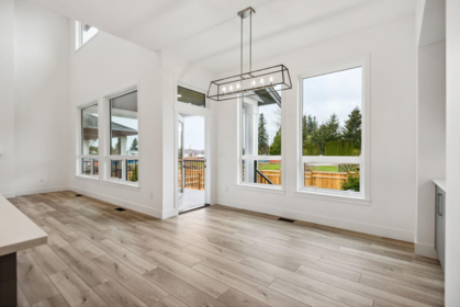 Kitchen Island Photo of 27749 Track Place, Abbotsford, BC