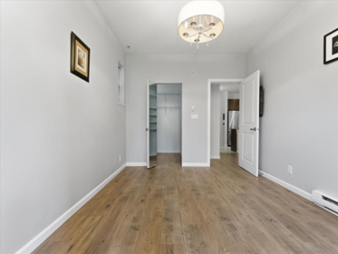 Powder Room Photo of 101 275 Ross Drive, New Westminster, BC
