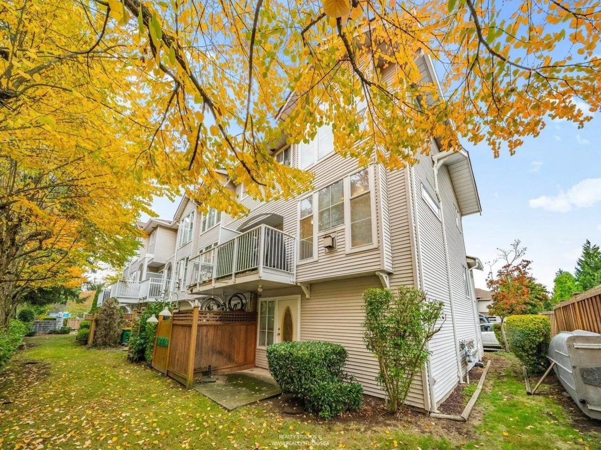 Neighborhood Park Photo Near 1 12188 Harris Road, Pitt Meadows, BC