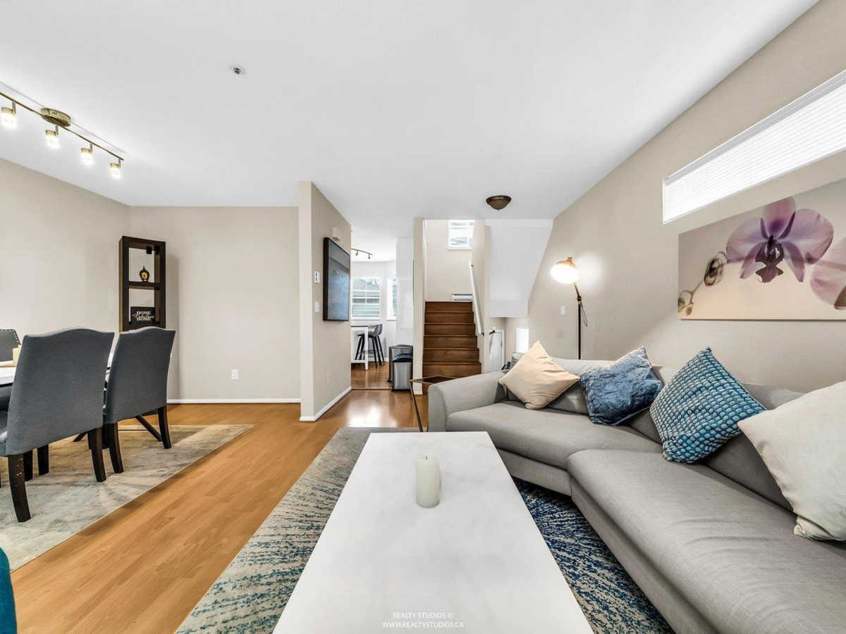 Walk-In Closet Photo of 1 12188 Harris Road, Pitt Meadows, BC