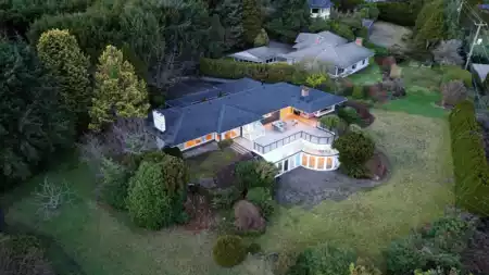 875 Eyremount Drive, West Vancouver, BC