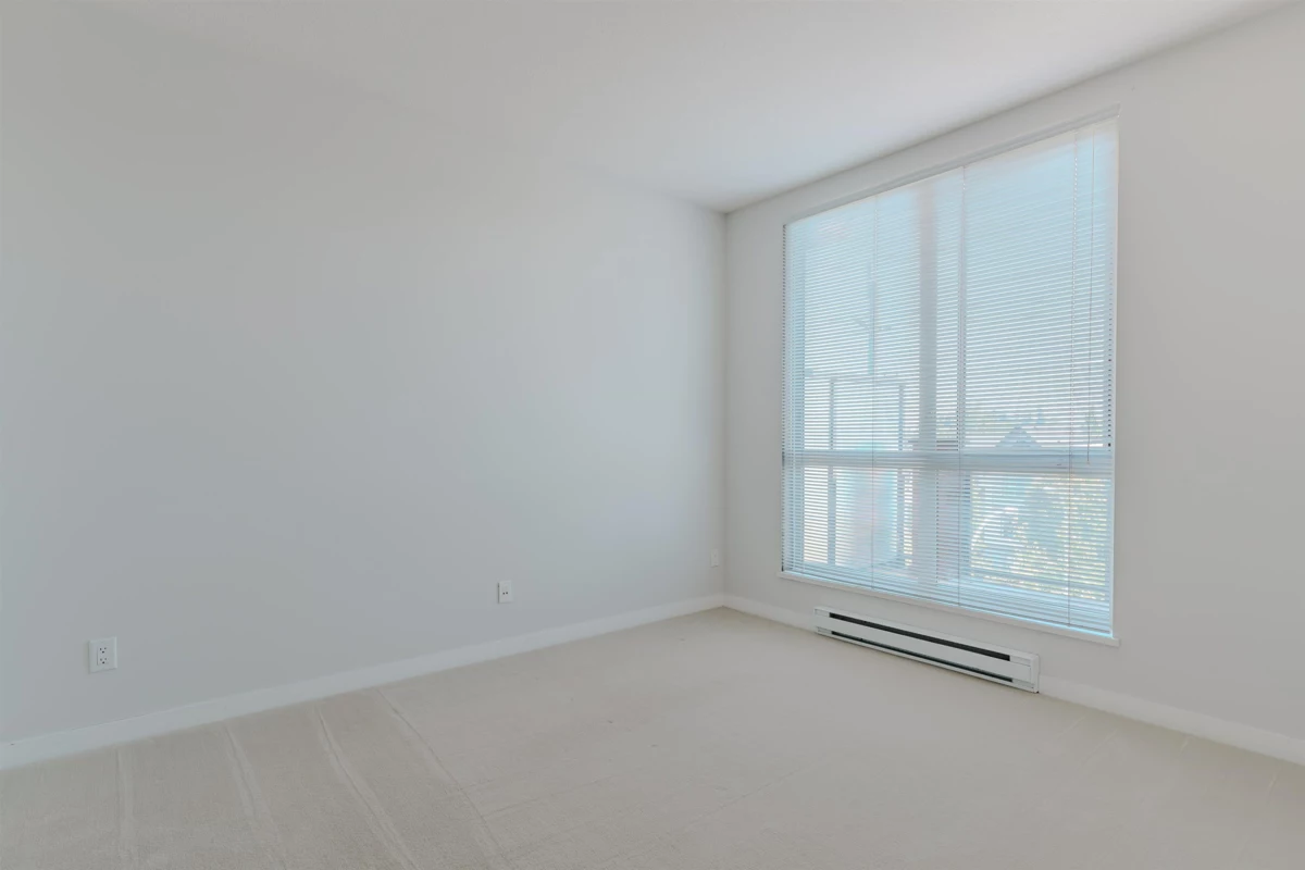 Breakfast Nook Photo of 416 15988 26 Avenue, Surrey, BC