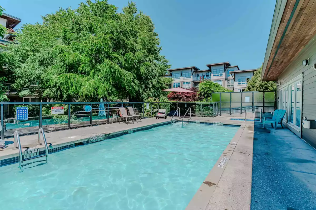 Mudroom Photo of 416 15988 26 Avenue, Surrey, BC
