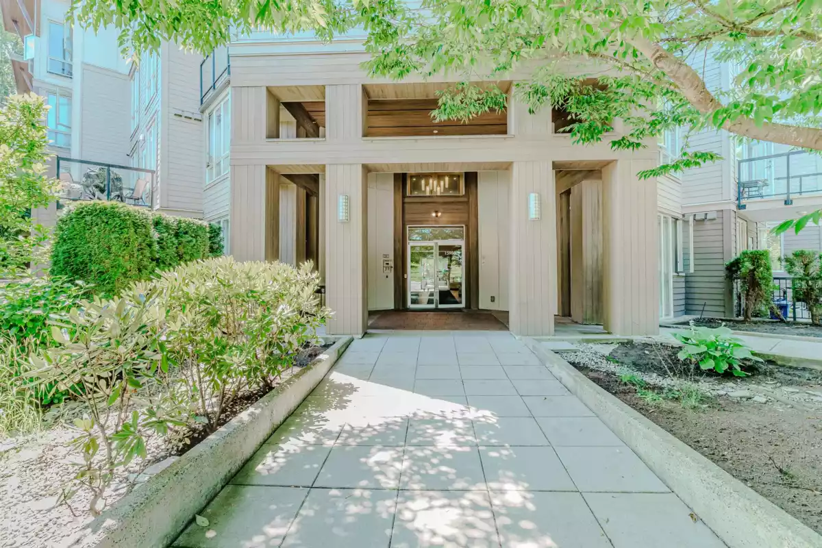 Outdoor Deck Photo of 416 15988 26 Avenue, Surrey, BC