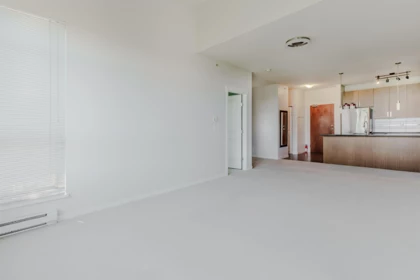 Kitchen Photo of 416 15988 26 Avenue, Surrey, BC