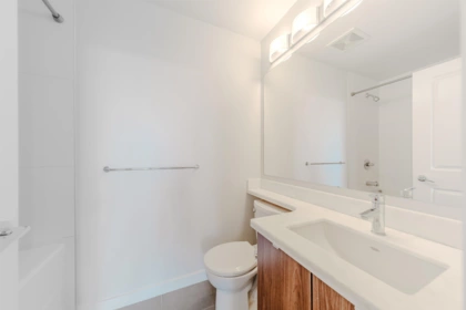 Walk-In Closet Photo of 416 15988 26 Avenue, Surrey, BC