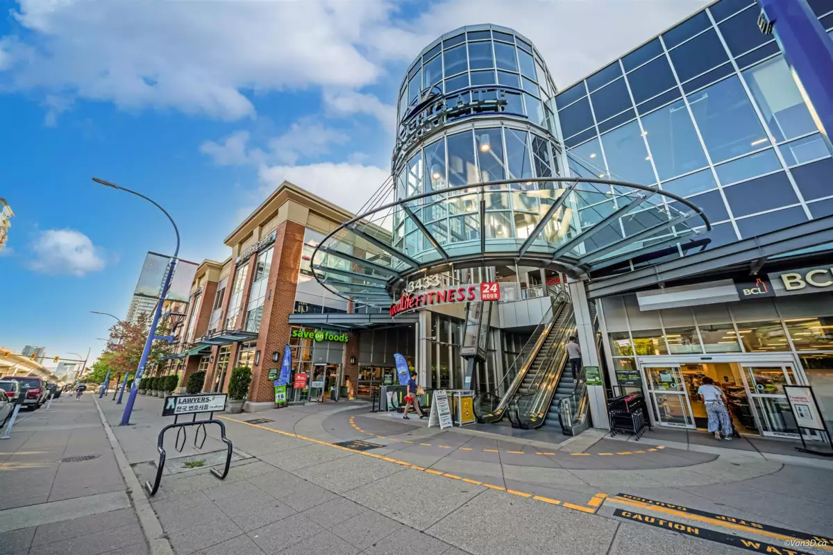Dining Area Photo of 2201 9868 Cameron Street, Burnaby, BC