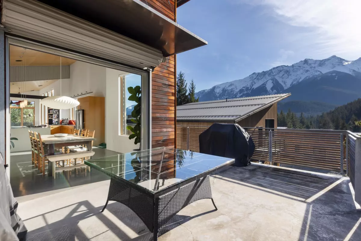 Family Room Photo of 7465 Dogwood Street, Pemberton, BC