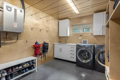 Basement Recreation Room Photo of 7465 Dogwood Street, Pemberton, BC