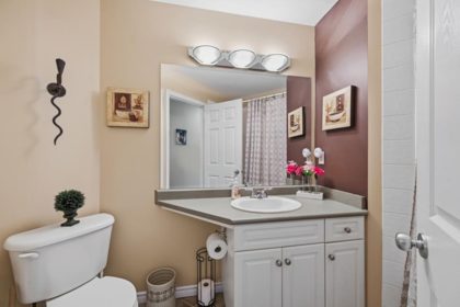Mudroom Photo of 3751 Sheridan Place, Abbotsford, BC