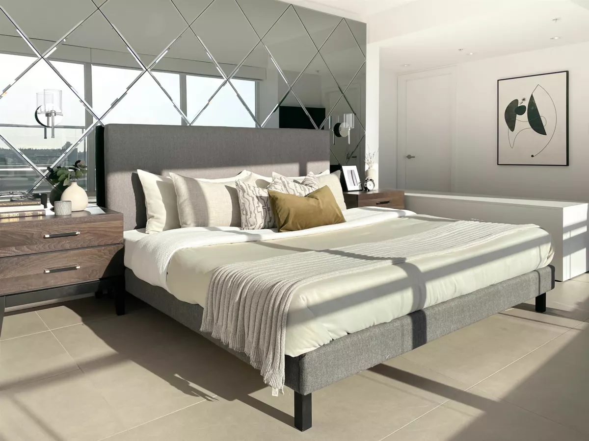 Basement Recreation Room Photo of 3703 689 Abbott Street, Vancouver, BC