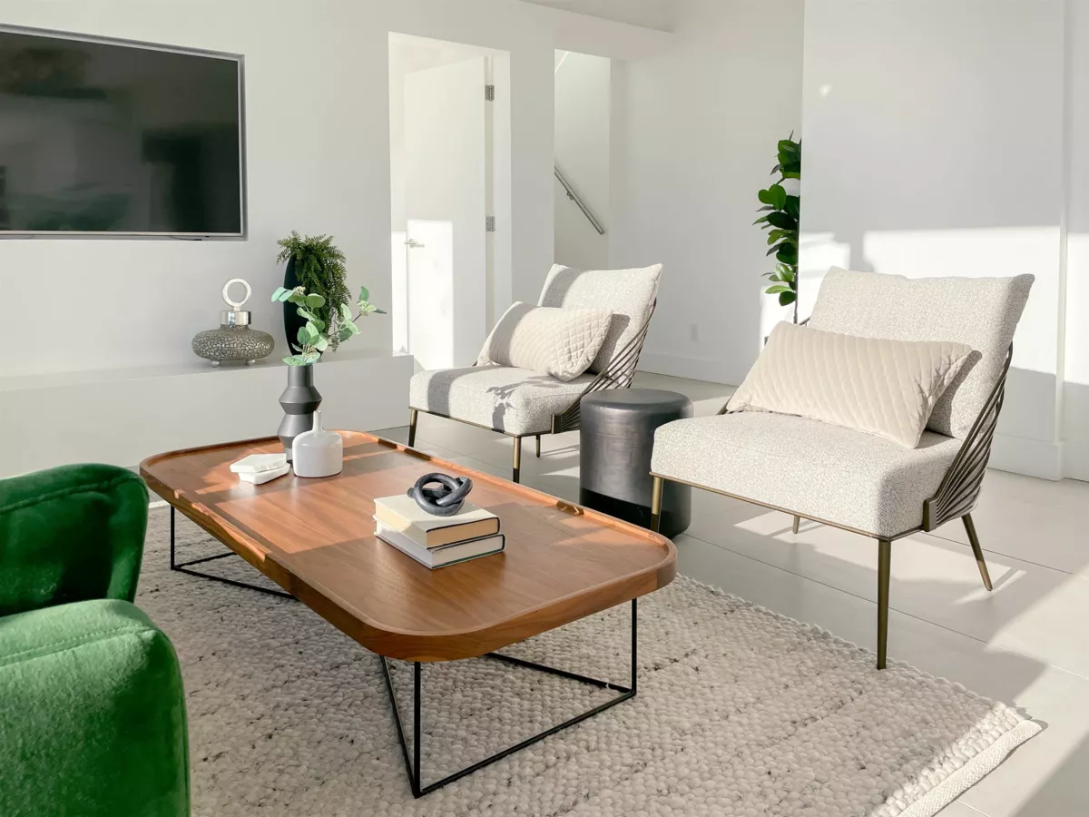 Living Room Photo of 3703 689 Abbott Street, Vancouver, BC