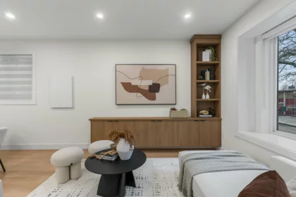 2 435 E 47th Avenue, Vancouver, BC