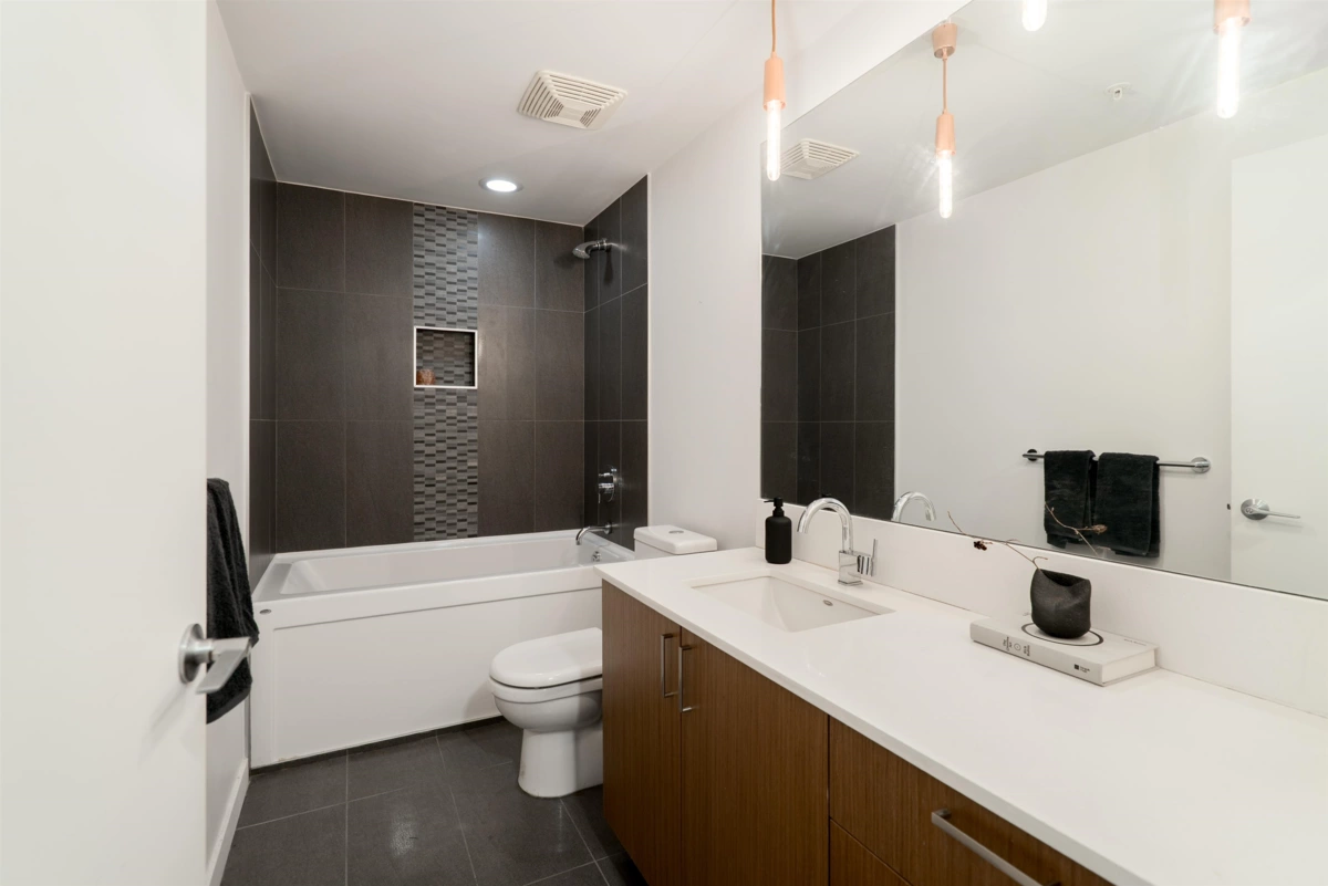 Mudroom Photo of 314 221 Union Street, Vancouver, BC