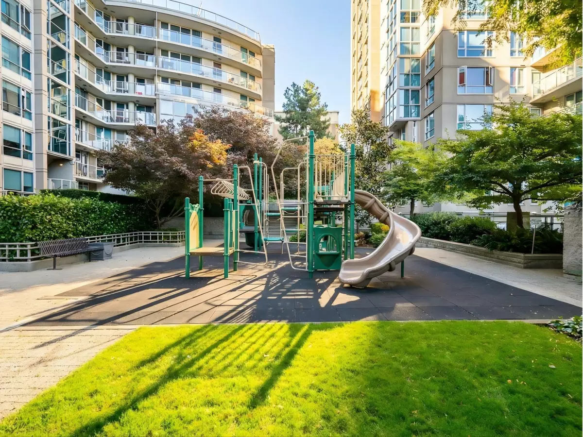 Fitness Center Photo Near 1102 1318 Homer Street, Vancouver, BC