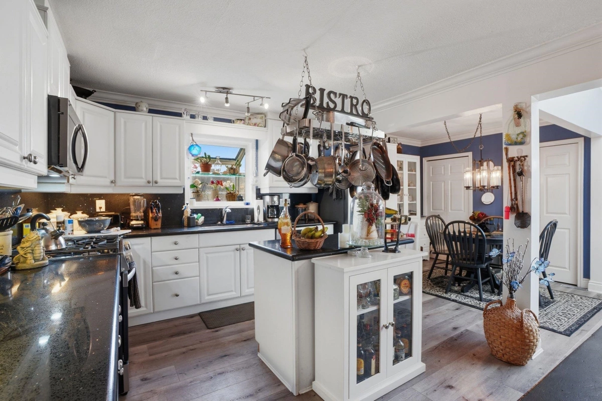 Family Room Photo of 7217 Mary Avenue, Burnaby, BC