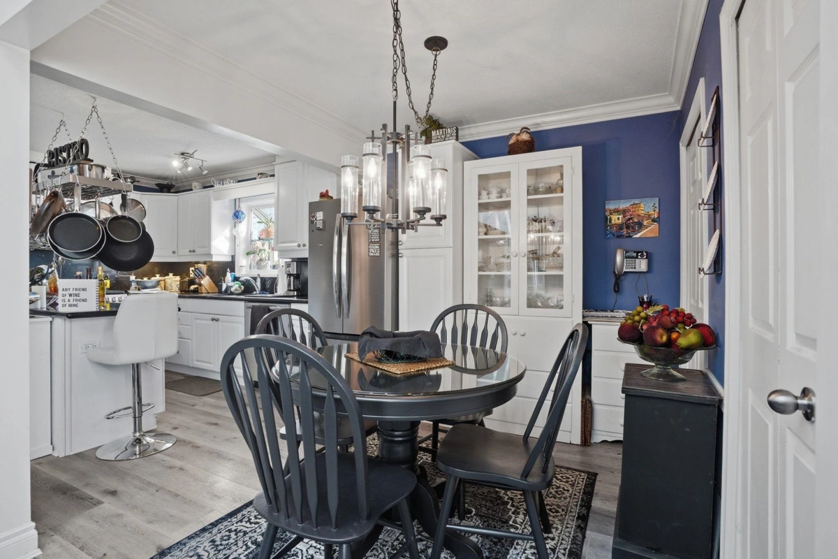 Kitchen Island Photo of 7217 Mary Avenue, Burnaby, BC