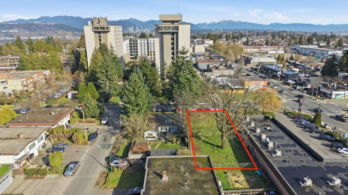 Outdoor Patio Photo of 7217 Mary Avenue, Burnaby, BC