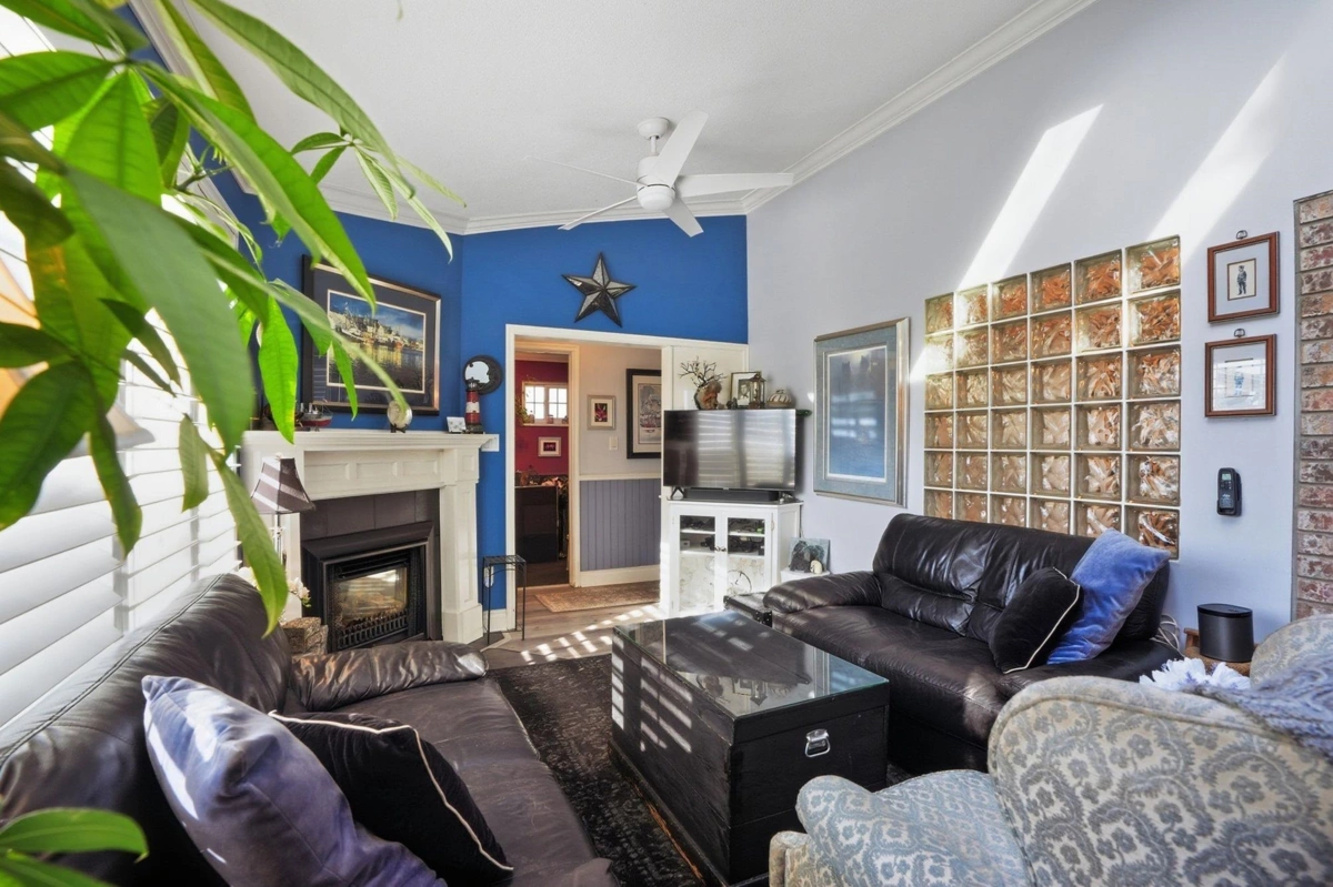 Primary Bedroom Photo of 7217 Mary Avenue, Burnaby, BC