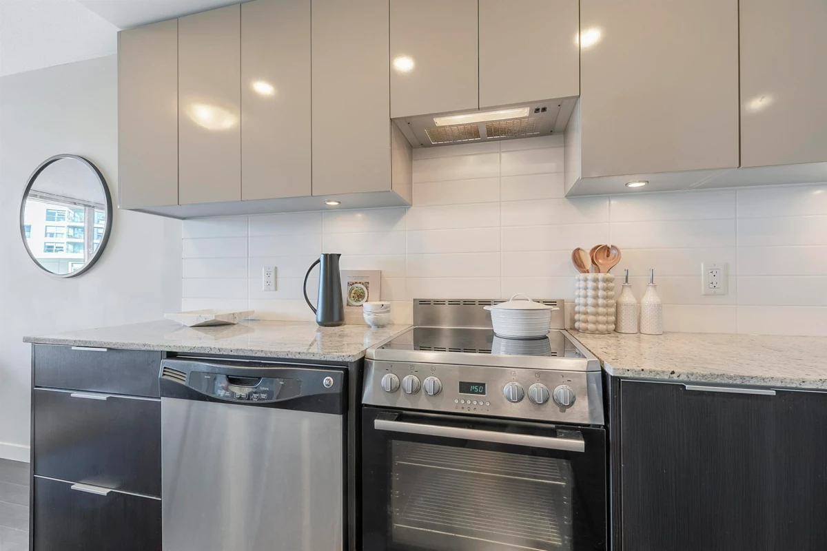 Primary Bathroom Photo of 507 445 W 2nd Avenue, Vancouver, BC