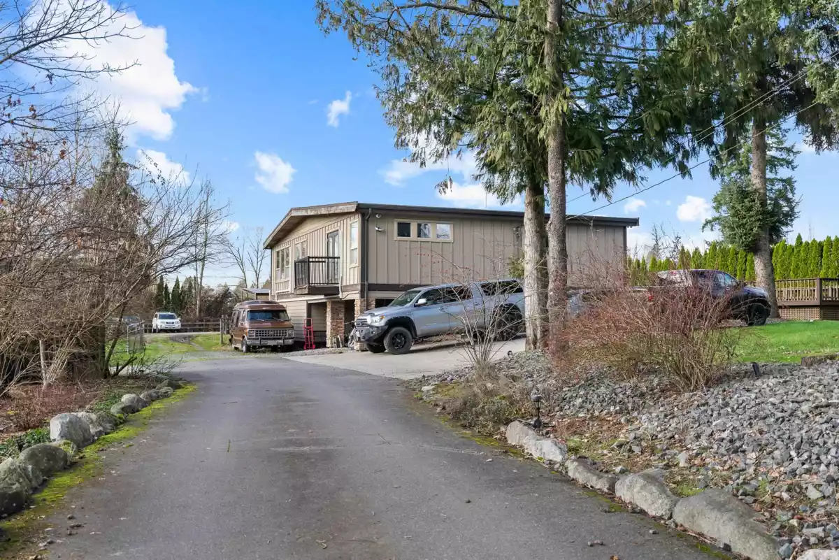Dining Area Photo of 9729 216 Street, Langley, BC