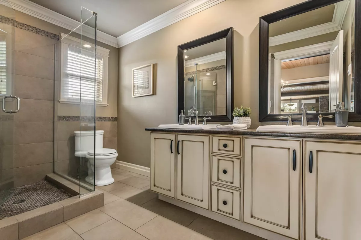 Garage Interior Photo of 9729 216 Street, Langley, BC