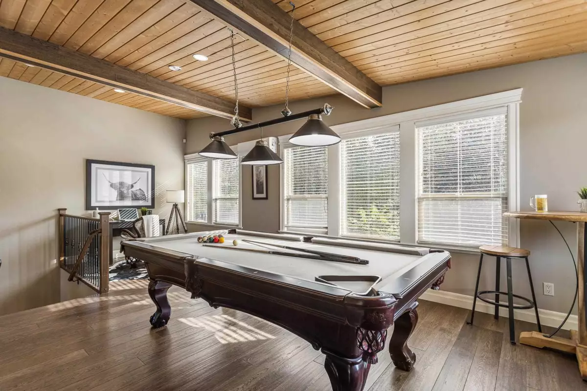 Laundry Room Photo of 9729 216 Street, Langley, BC