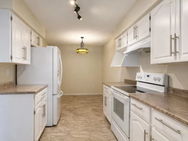 202 45604 Brett Avenue, Chilliwack, BC, Chilliwack — Apartment/Condo for sale