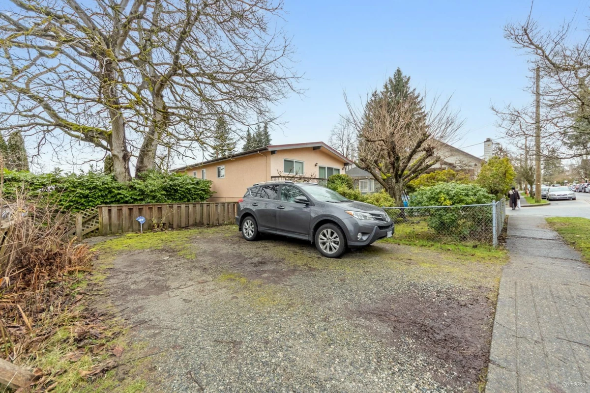 Street View Photo of 308 E King Edward Avenue, Vancouver, BC