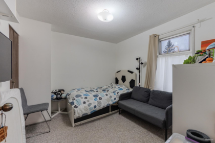 Hallway Photo of 308 E King Edward Avenue, Vancouver, BC