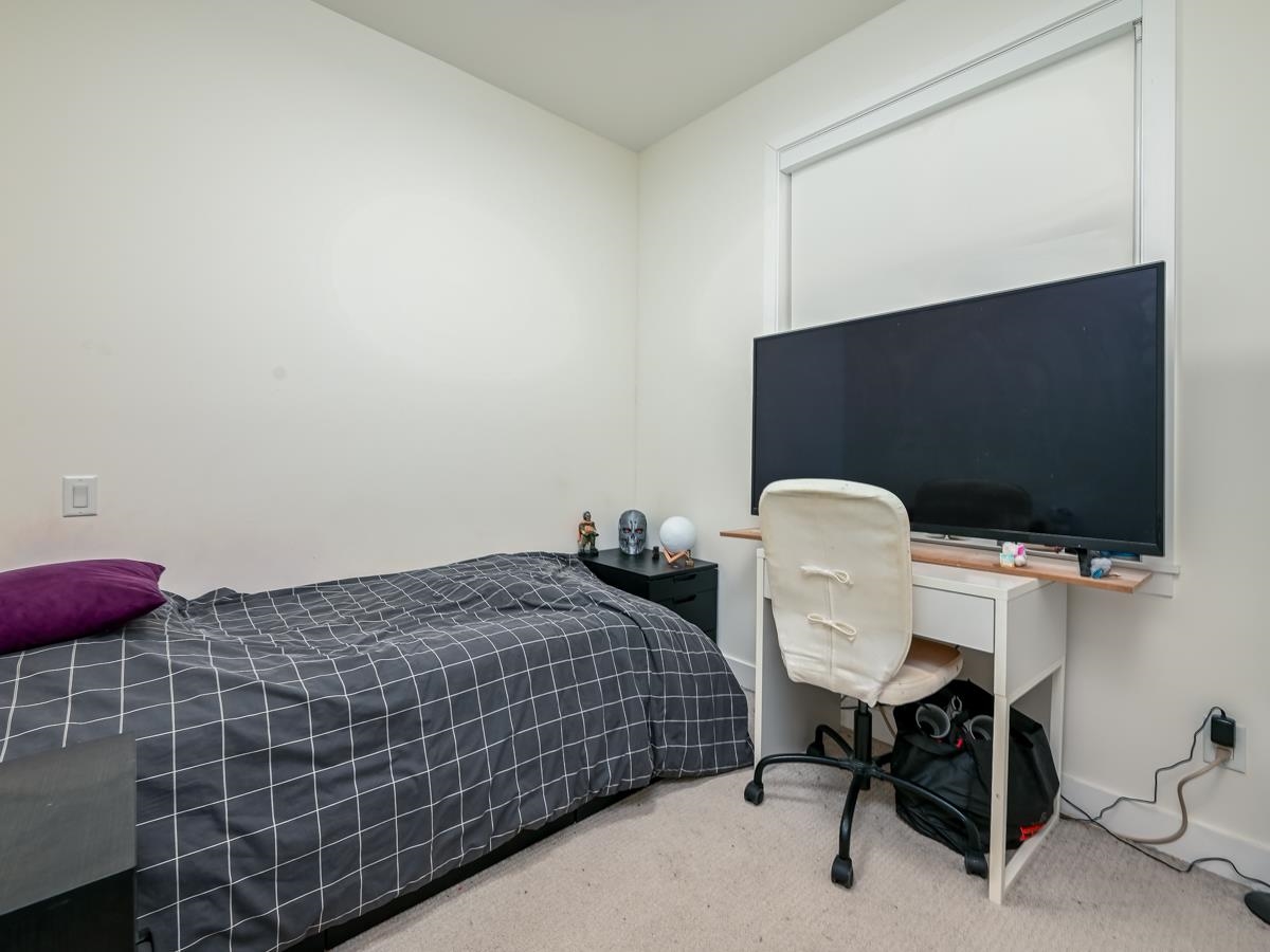 Guest Bathroom Photo of 120 2035 Glenaire Drive, North Vancouver, BC