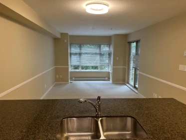 205 7337 Macpherson Avenue, Burnaby, BC