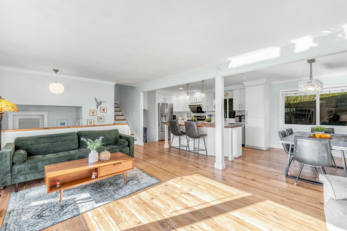 Family Room Photo of 11771 Trumpeter Drive, Richmond, BC