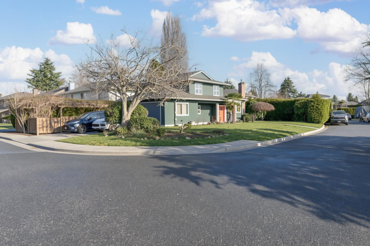 Neighborhood Park Photo Near 11771 Trumpeter Drive, Richmond, BC