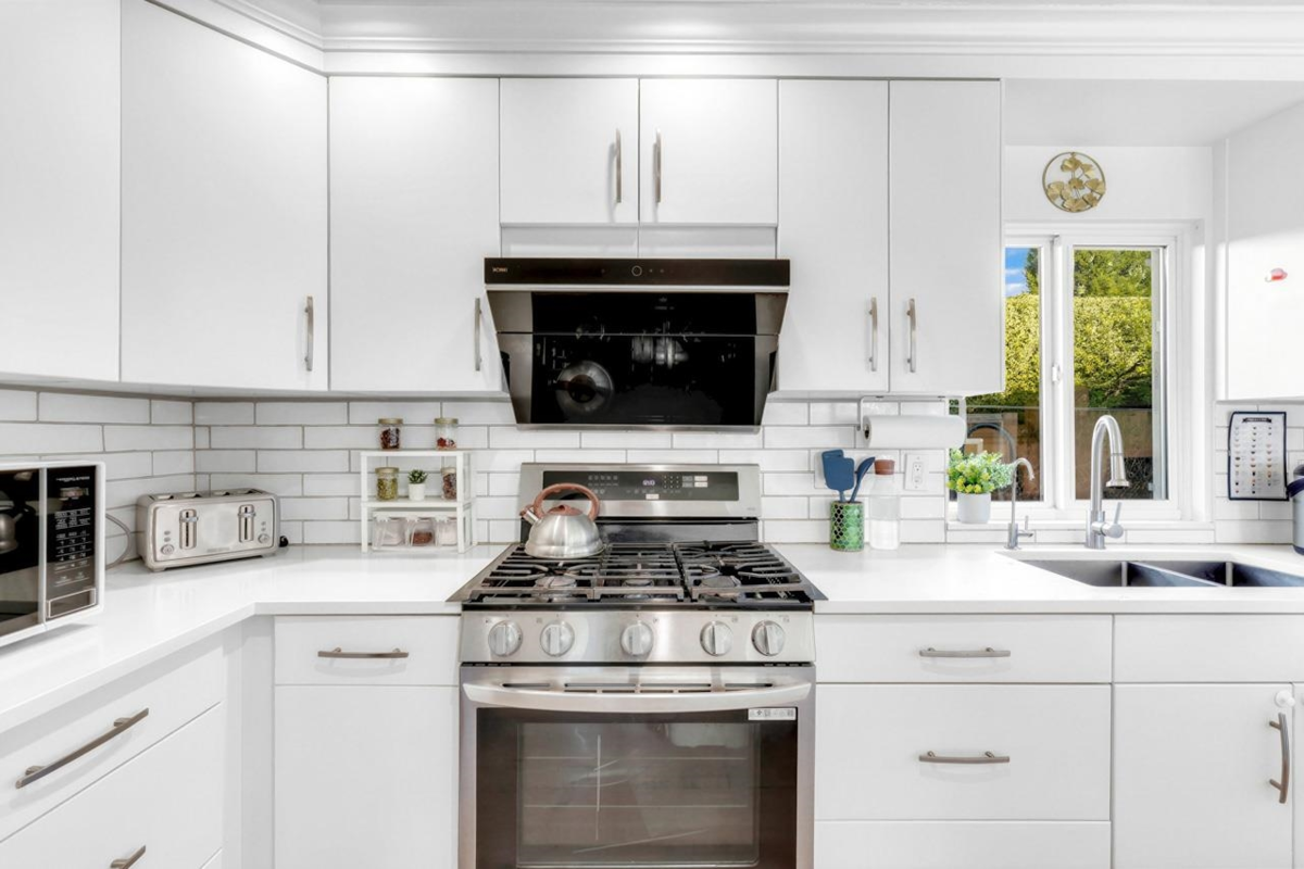 Primary Bathroom Photo of 11771 Trumpeter Drive, Richmond, BC