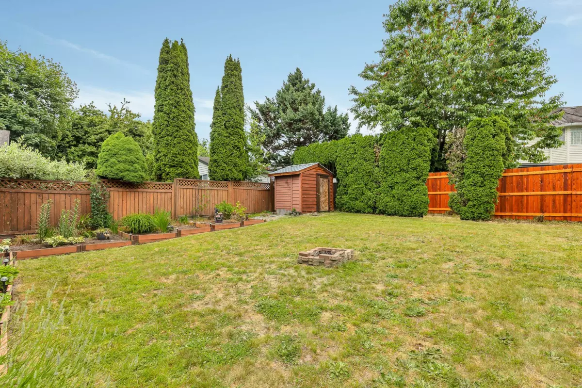Aerial View of 32456 14th Avenue, Mission, BC
