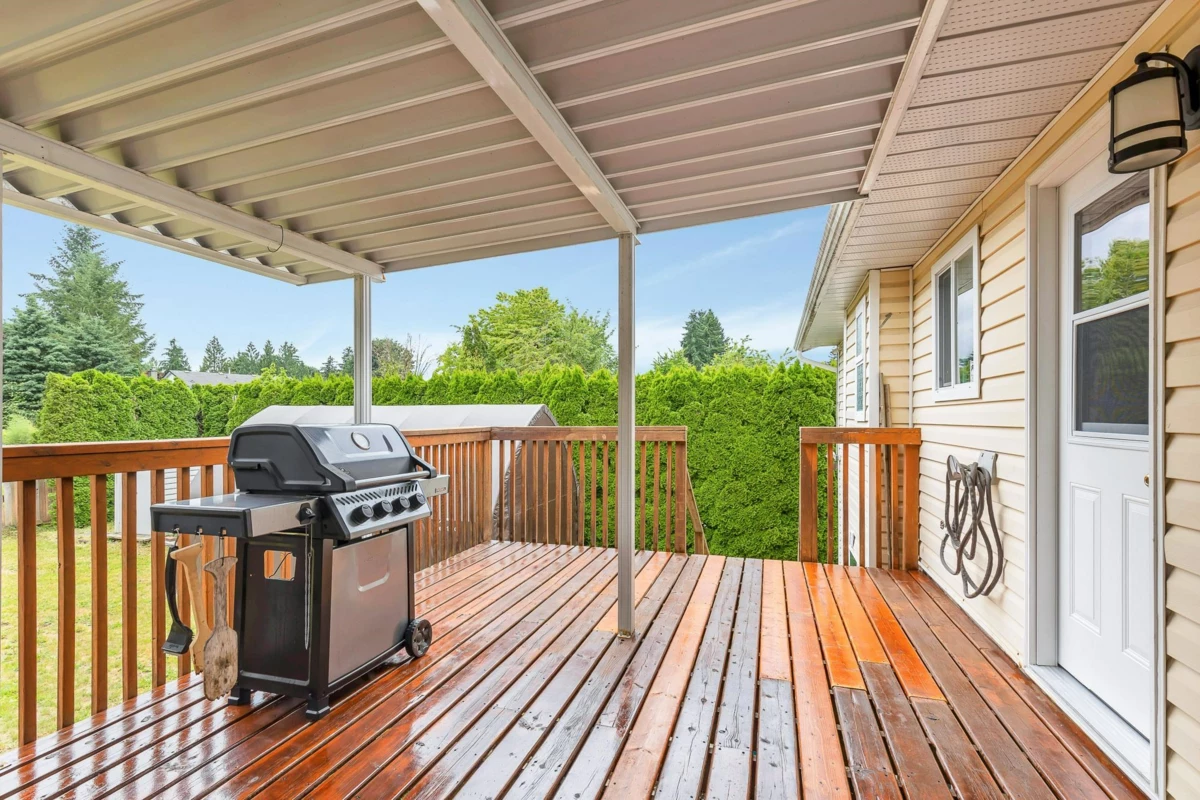 Front Yard Photo of 32456 14th Avenue, Mission, BC
