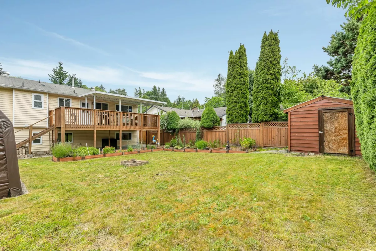 Hot Tub / Spa Photo of 32456 14th Avenue, Mission, BC