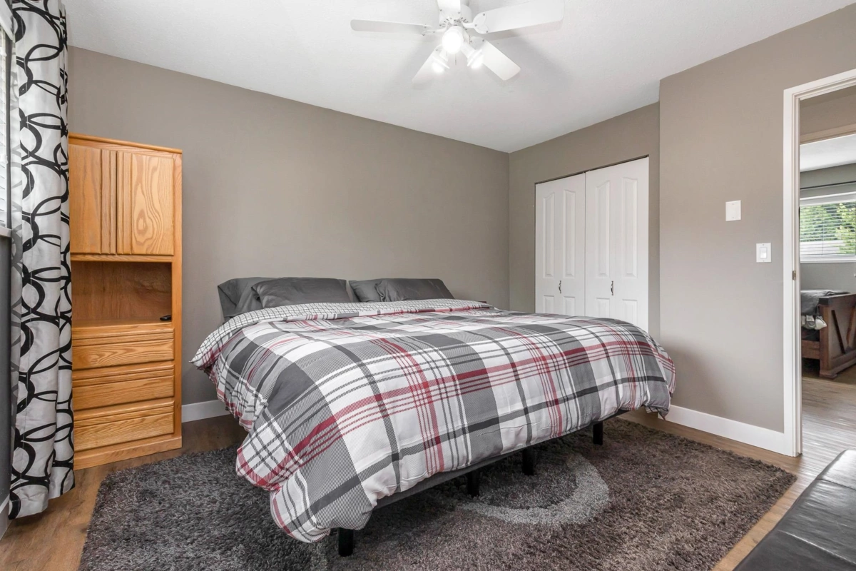 Primary Bathroom Photo of 32456 14th Avenue, Mission, BC