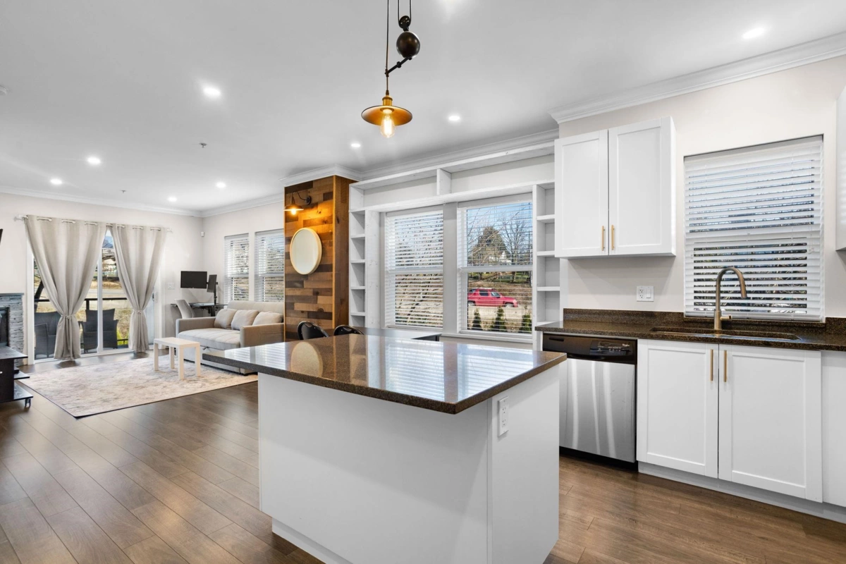 Dining Area Photo of 206 11580 223 Street, Maple Ridge, BC