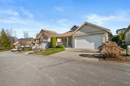 11 43875 Chilliwack Mountain Road, Chilliwack, BC, Chilliwack — Single Family Residence for sale