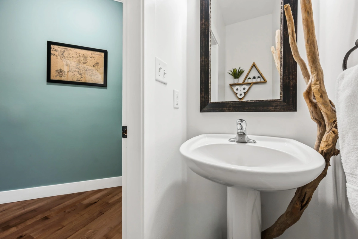 Guest Bathroom Photo of 7 46791 Hudson Road, Chilliwack, BC