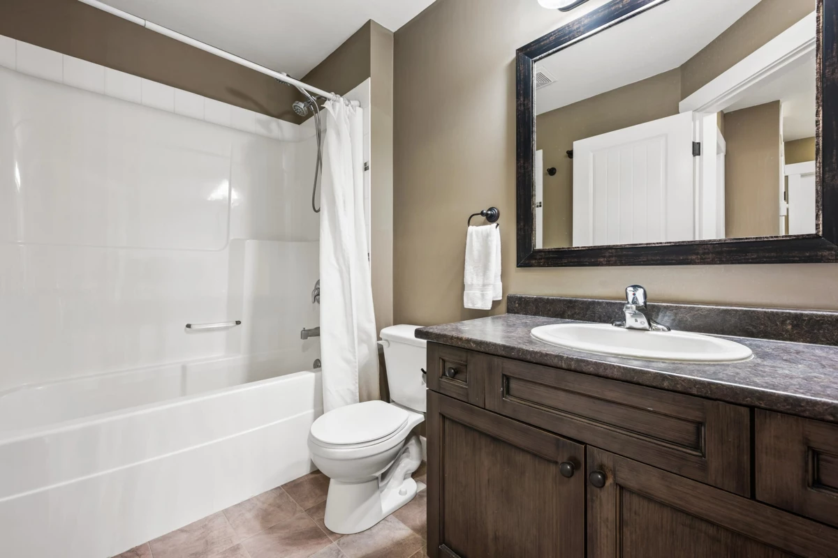 Laundry Room Photo of 7 46791 Hudson Road, Chilliwack, BC