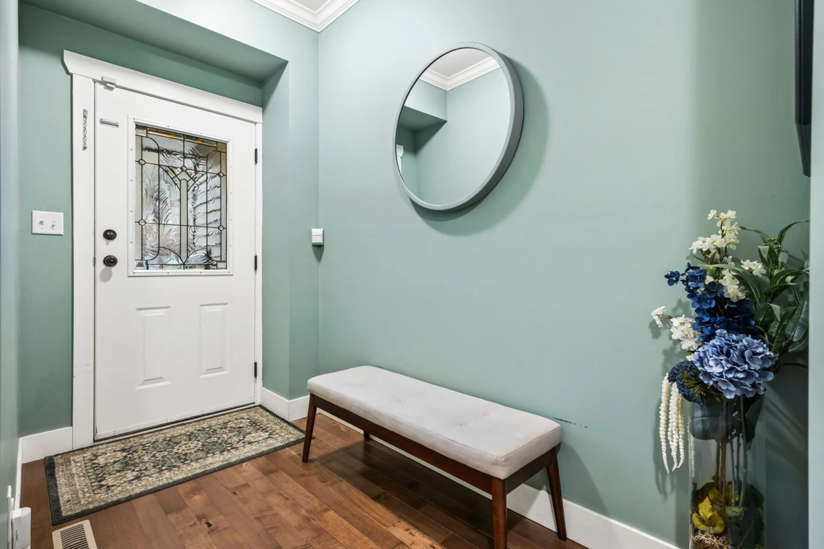 Living Room Photo of 7 46791 Hudson Road, Chilliwack, BC