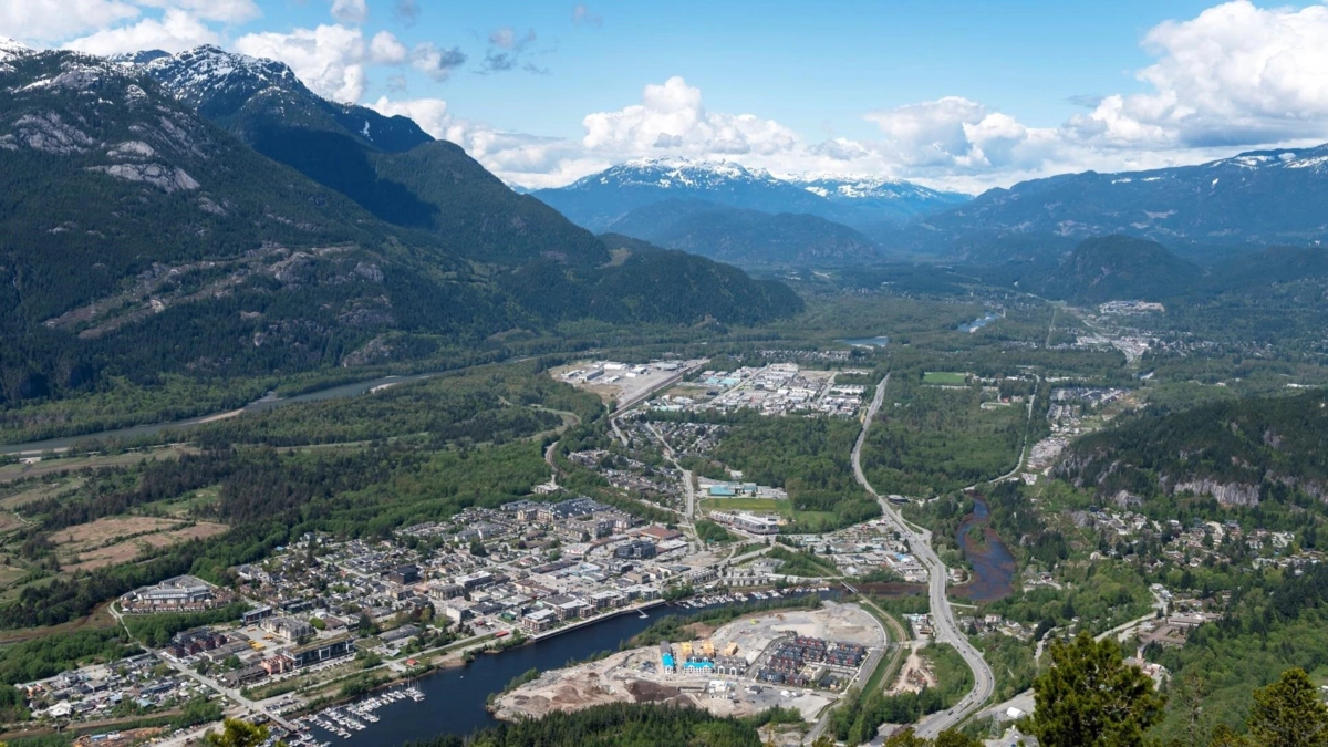 Guest Bathroom Photo of 4731 Sea To Sky Highway, Squamish, BC