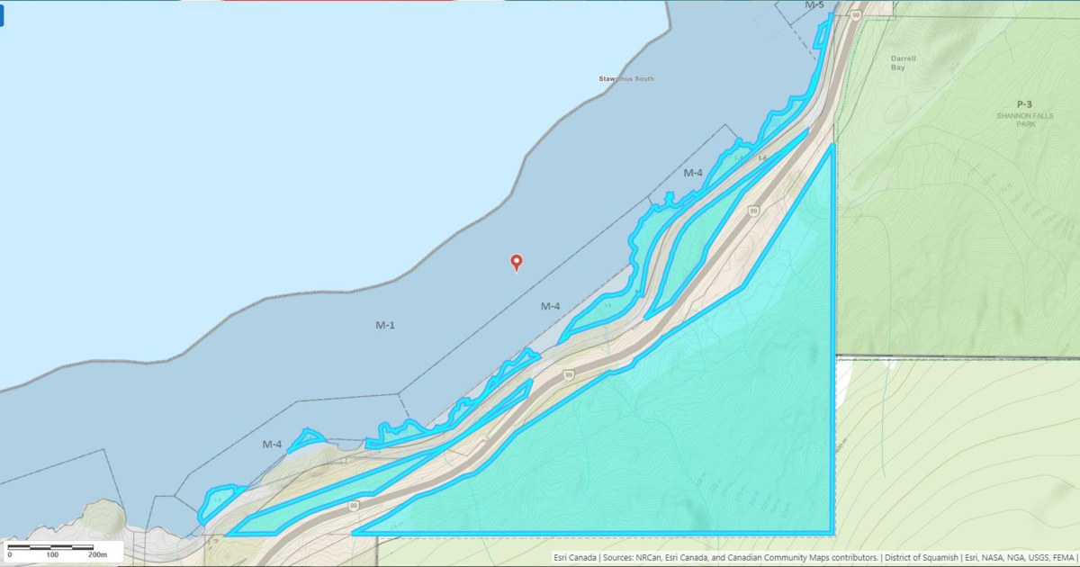 Living Room Photo of 4731 Sea To Sky Highway, Squamish, BC