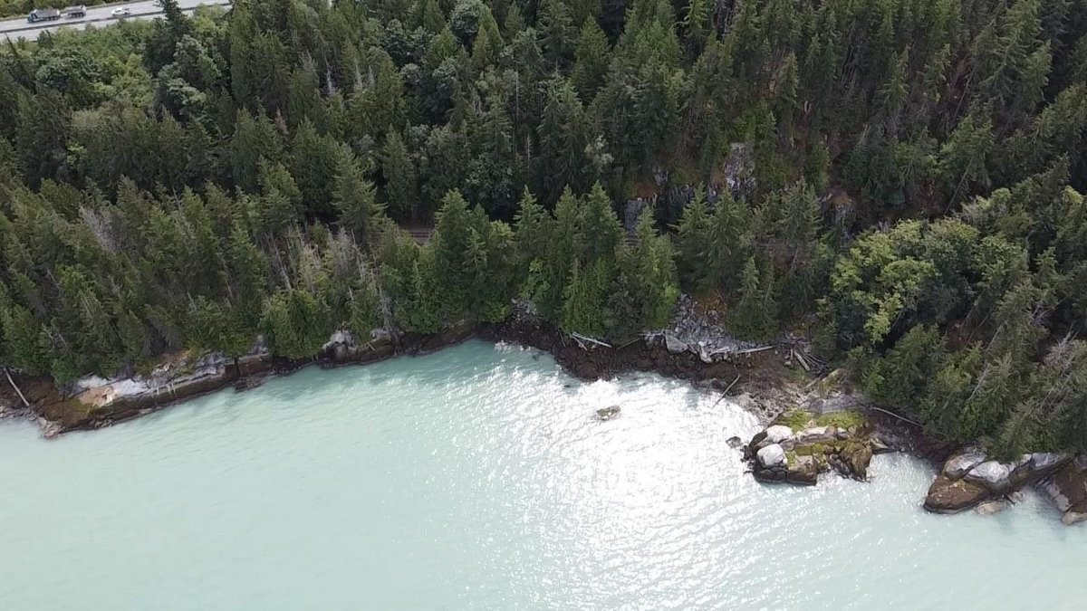 Primary Bedroom Photo of 4731 Sea To Sky Highway, Squamish, BC